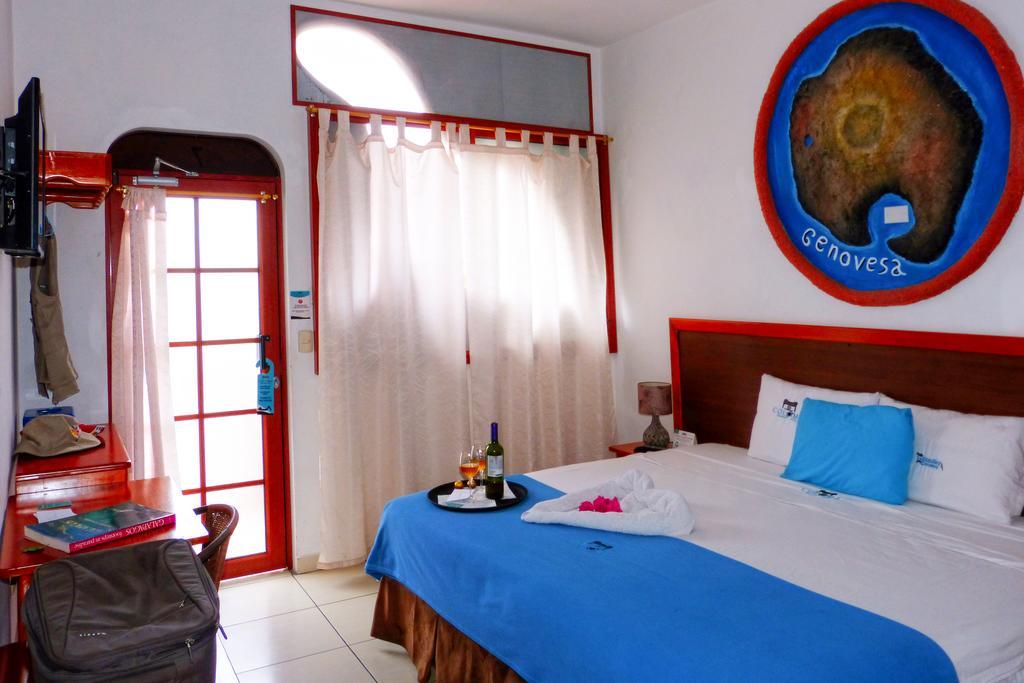 Hotel Coloma Galapagos ปูแอร์โตอาโยรา ภายนอก รูปภาพ