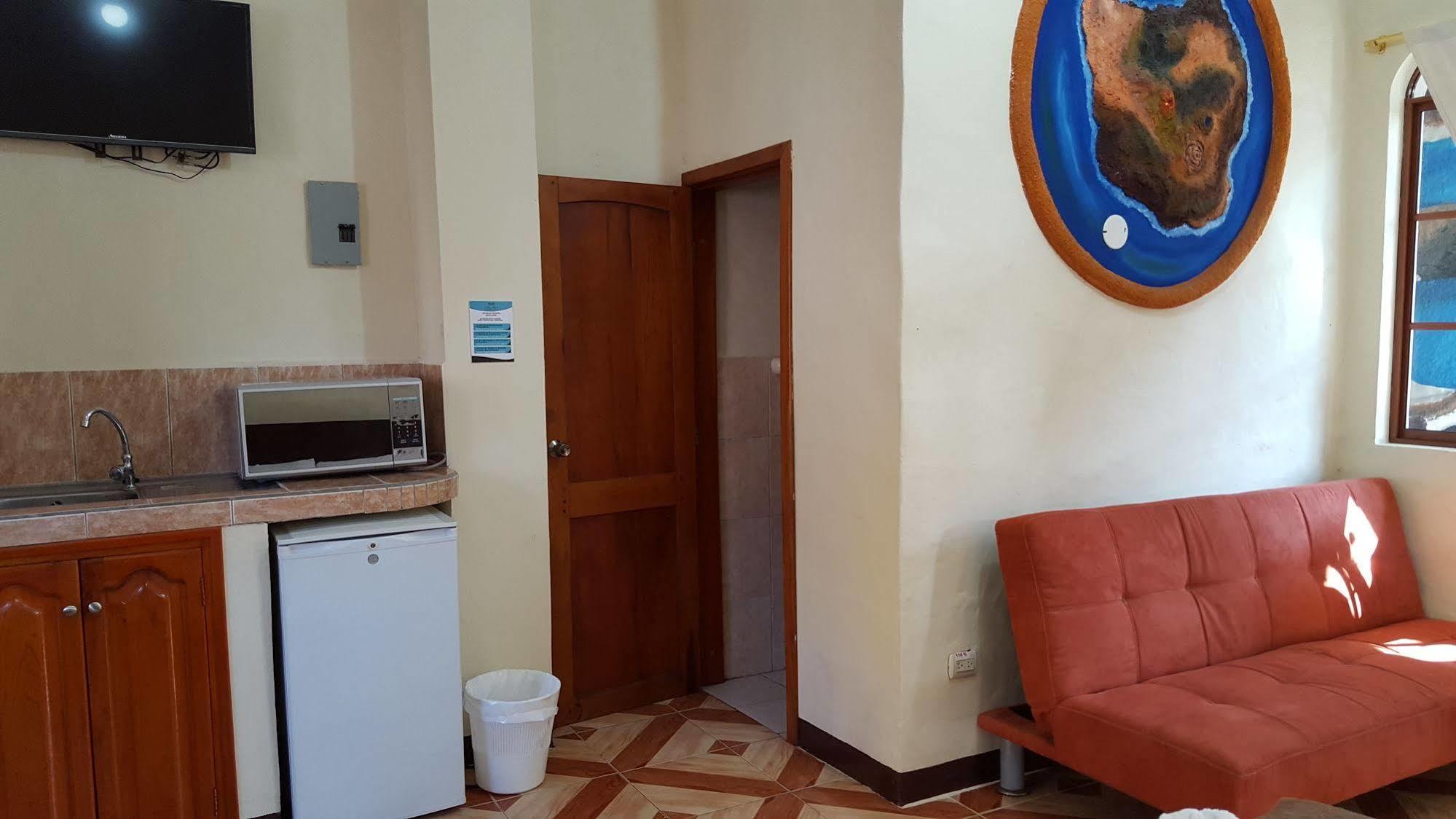 Hotel Coloma Galapagos ปูแอร์โตอาโยรา ภายนอก รูปภาพ