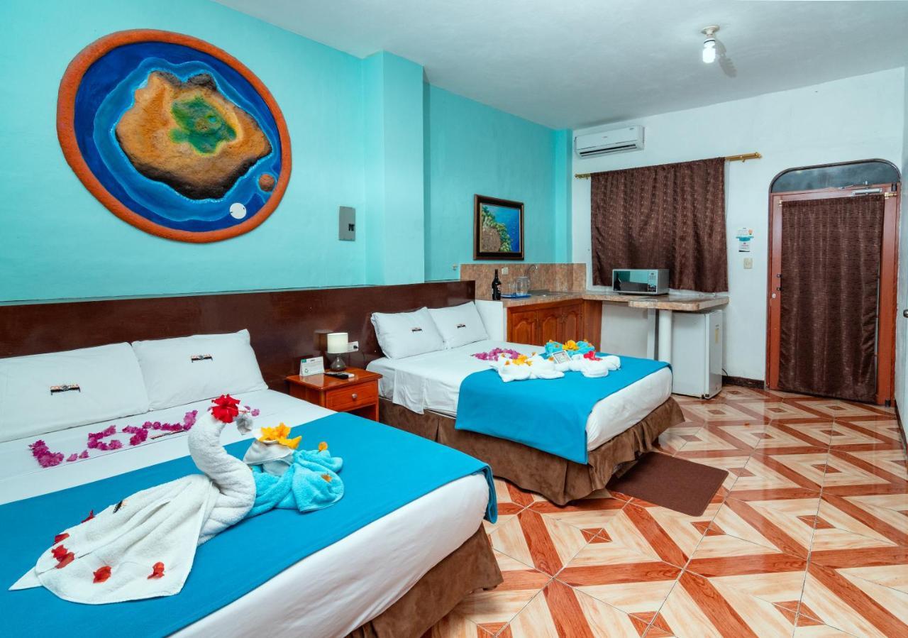 Hotel Coloma Galapagos ปูแอร์โตอาโยรา ภายนอก รูปภาพ
