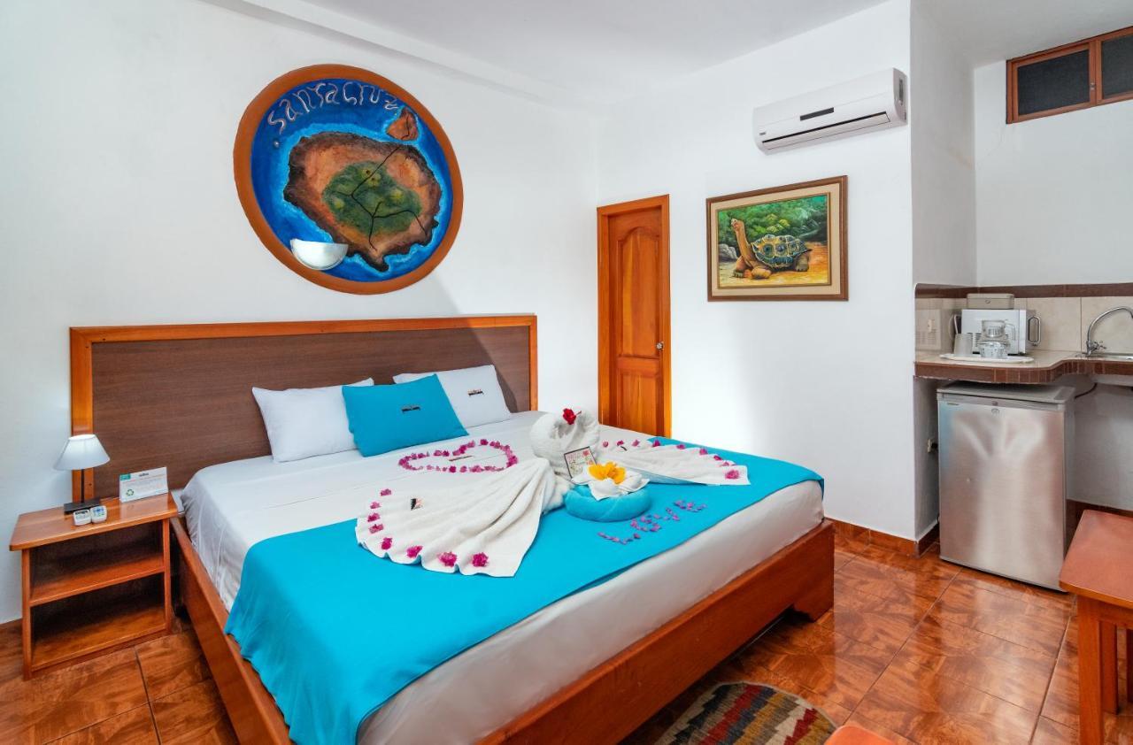 Hotel Coloma Galapagos ปูแอร์โตอาโยรา ภายนอก รูปภาพ