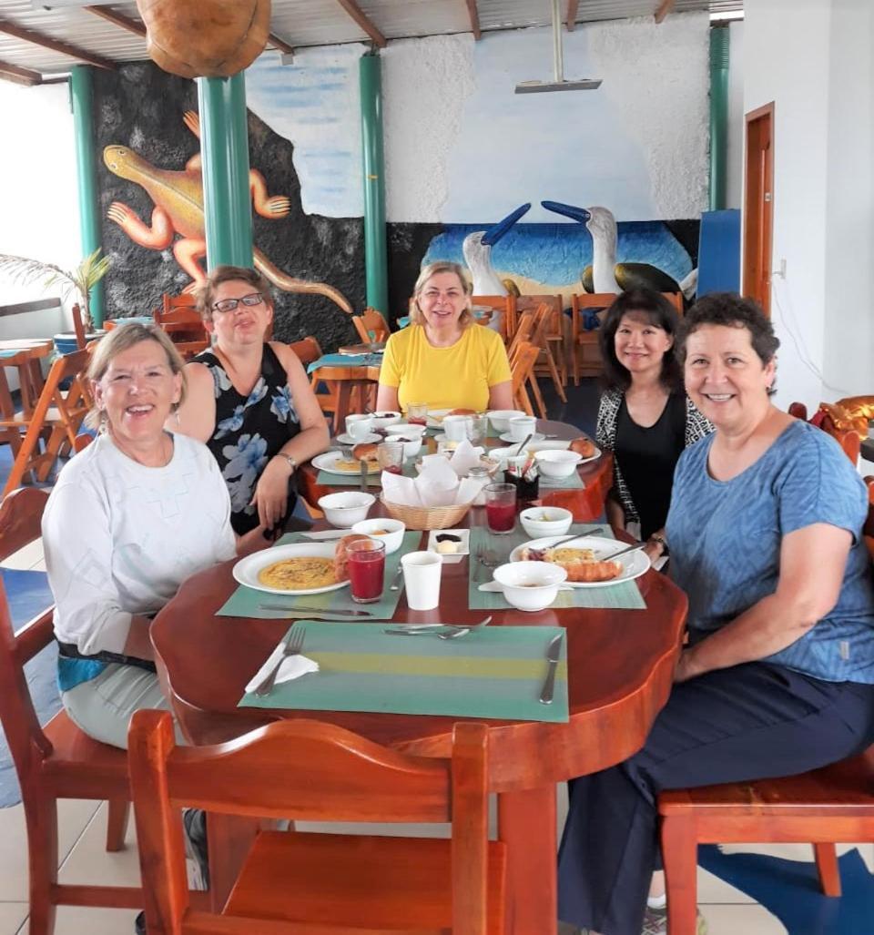 Hotel Coloma Galapagos ปูแอร์โตอาโยรา ภายนอก รูปภาพ