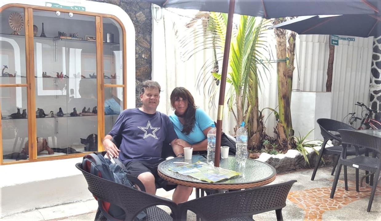 Hotel Coloma Galapagos ปูแอร์โตอาโยรา ภายนอก รูปภาพ